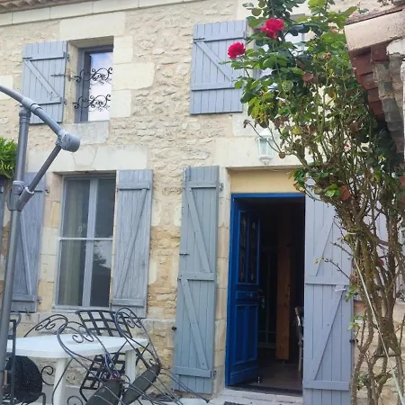 Maison Avec Vue Sur Vignes Proche Cnpe * Saint-Genes-de-Blaye